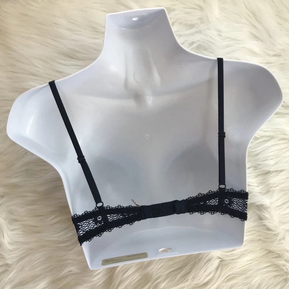 Victoria's Secret Bralette Bra‎ Size XS Dark Blue Floral Lace Underwire Sexy NWT